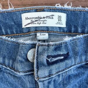 Abercrombie & Fitch Curve Love The Skinny High Rise Distressed Jean